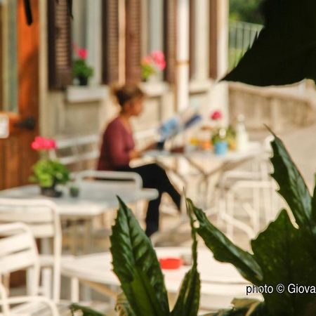 Santangela Hostel & Rooms Menaggio Exterior photo